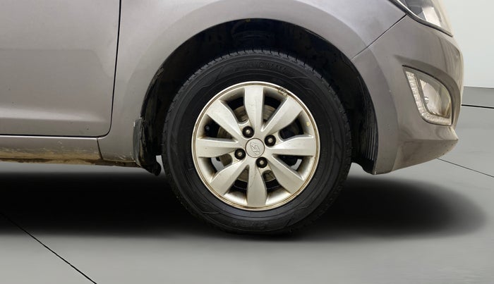 2014 Hyundai i20 SPORTZ 1.2, Petrol, Manual, 50,817 km, Right Front Wheel