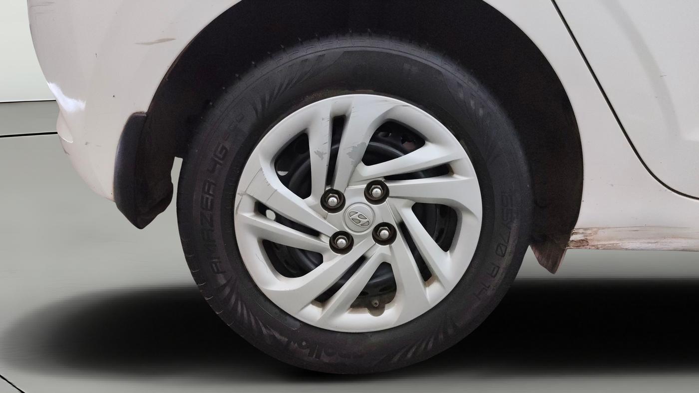 2020 Hyundai GRAND I10 NIOS MAGNA 1.2 KAPPA VTVT, Petrol, Manual, 33,799 km, Right Rear Wheel