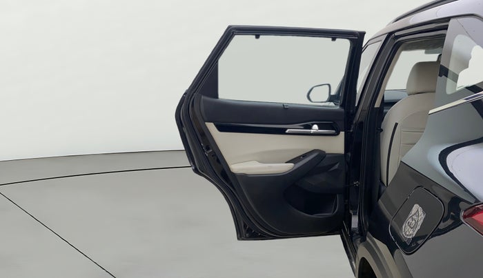 2022 KIA SELTOS HTX 1.5 DIESEL AT, Diesel, Automatic, 93,379 km, LHS Rear Door