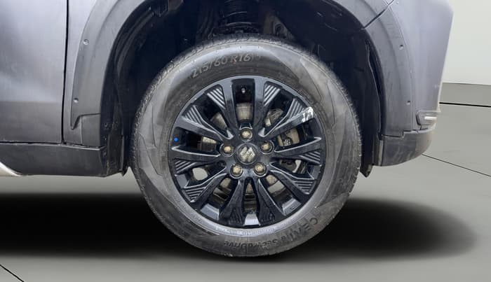 2022 Maruti Vitara Brezza ZXI, Petrol, Manual, 35,076 km, Right Front Wheel