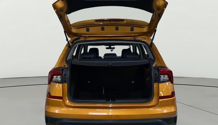 2022 Skoda KUSHAQ STYLE 1.0L TSI AT (6 AIRBAGS), Petrol, Automatic, 15,721 km, Boot Open Zoomed View