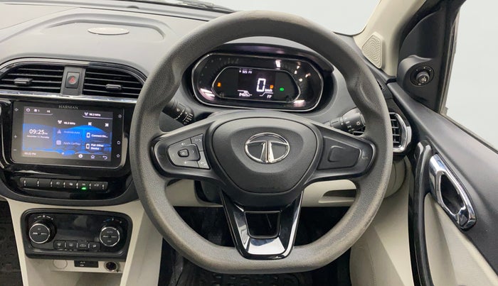 2022 Tata TIGOR XZ PLUS CNG, CNG, Manual, 84,605 km, Steering Wheel Close Up