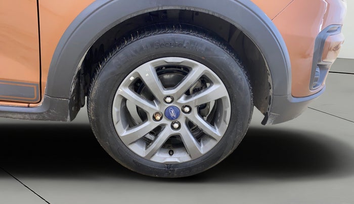 2019 Ford FREESTYLE TITANIUM 1.5 DIESEL, Diesel, Manual, 47,610 km, Right Front Wheel