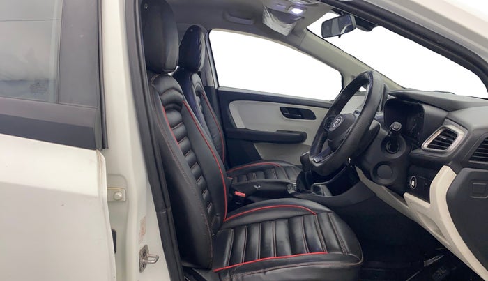 2021 Tata ALTROZ XT I-TURBO PETROL, Petrol, Manual, 63,245 km, Right Side Front Door Cabin