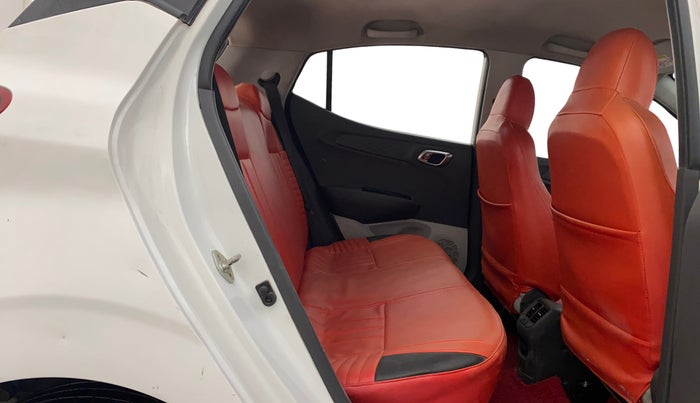 2021 Hyundai GRAND I10 NIOS SPORTZ 1.2 KAPPA VTVT, Petrol, Manual, 39,345 km, Right Side Rear Door Cabin