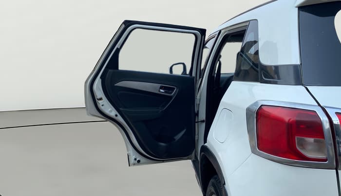 2016 Maruti Vitara Brezza VDI, Diesel, Manual, 72,279 km, LHS Rear Door