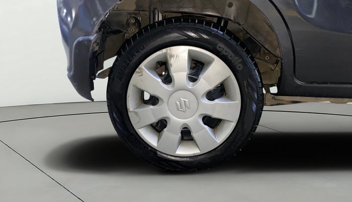 2018 Maruti Alto K10 VXI, Petrol, Manual, 28,013 km, Right Rear Wheel