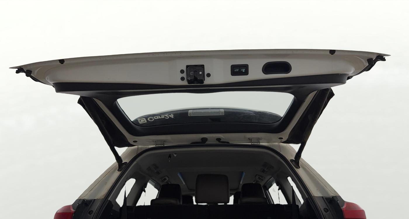 2024 Toyota INNOVA HYCROSS ZX HYBRID 7 STR, Hybrid, Automatic, 29,382 km, Boot Door Open