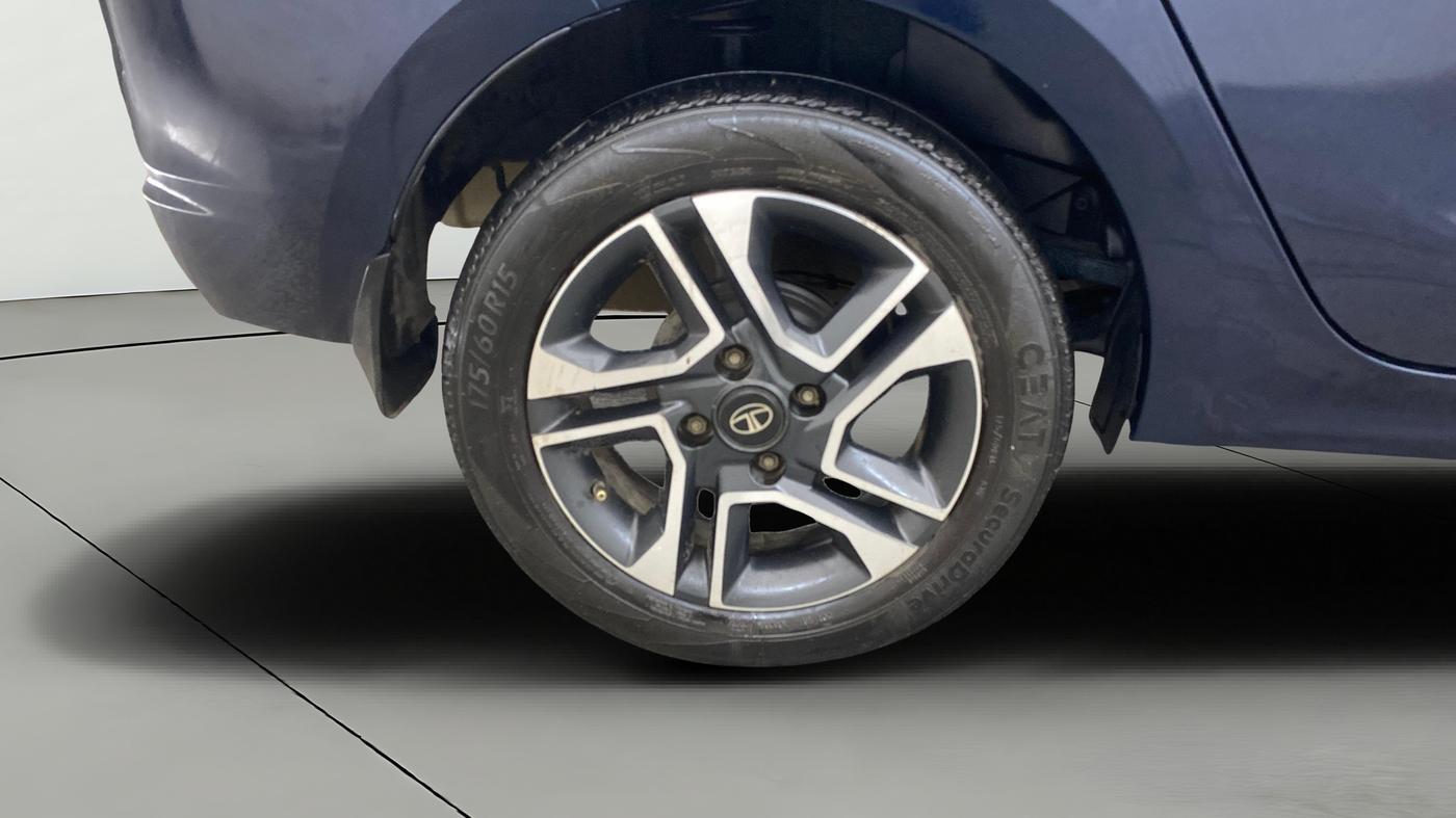 2020 Tata TIGOR XZ PLUS PETROL, Petrol, Manual, 62,949 km, Right Rear Wheel