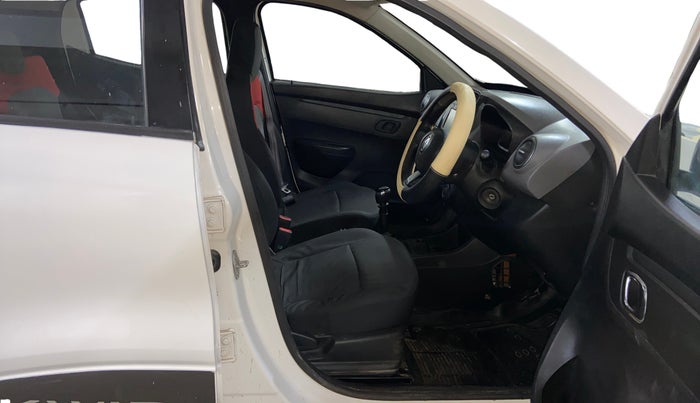 2018 Renault Kwid RXT 1.0 (O), Petrol, Manual, 65,540 km, Right Side Front Door Cabin