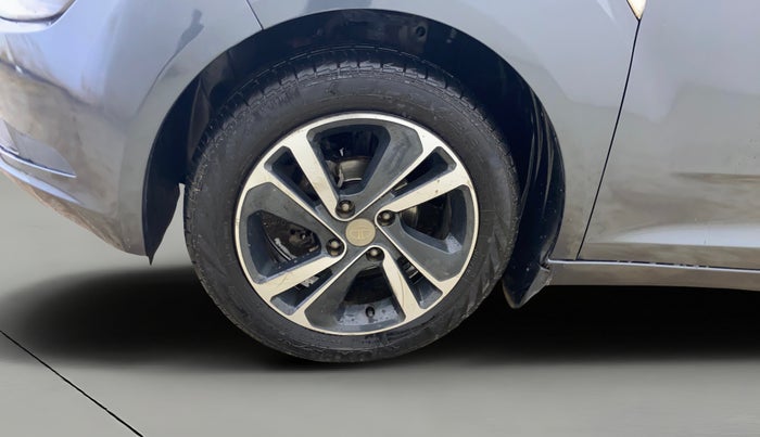 2020 Tata ALTROZ XZ PETROL, CNG, Manual, 80,571 km, Left Front Wheel