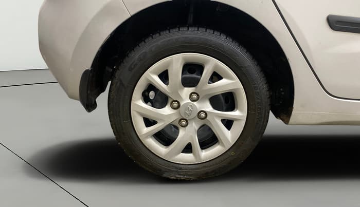 2017 Hyundai Grand i10 MAGNA 1.2 KAPPA VTVT, Petrol, Manual, 64,662 km, Right Rear Wheel