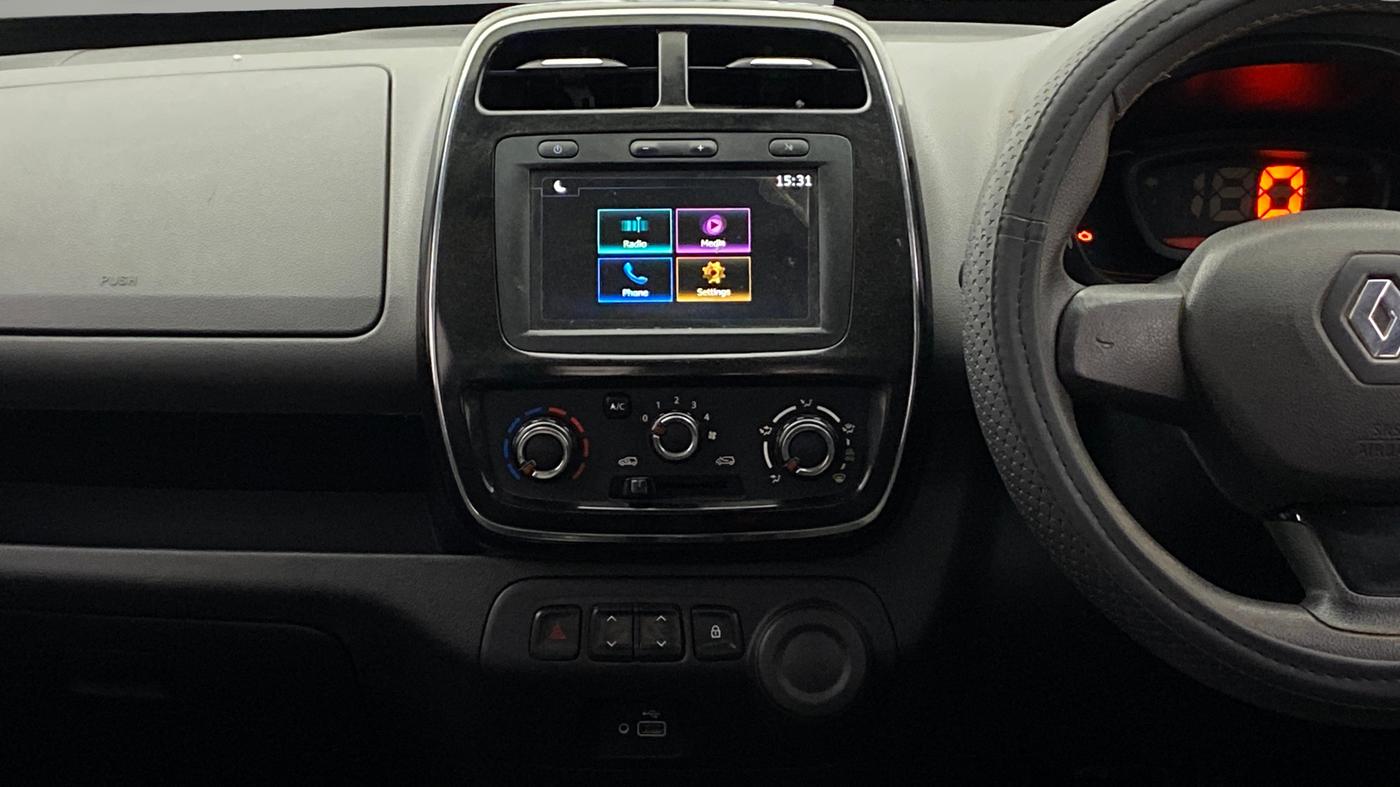2018 Renault Kwid RXT 1.0 (O), Petrol, Manual, 69,928 km, Air Conditioner