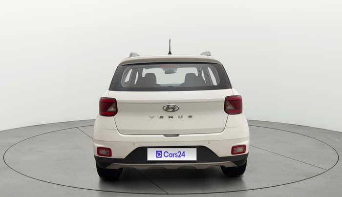 2019 Hyundai VENUE S 1.2, Petrol, Manual, 26,194 km, Back/Rear