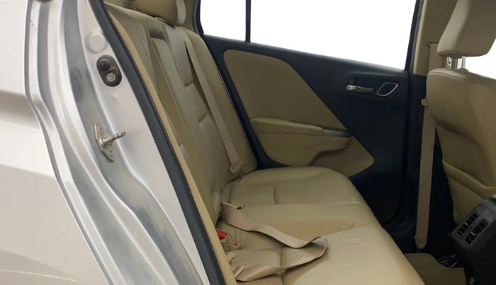 2017 Honda City 1.5L I-VTEC ZX CVT, Petrol, Automatic, 63,322 km, Right Side Rear Door Cabin