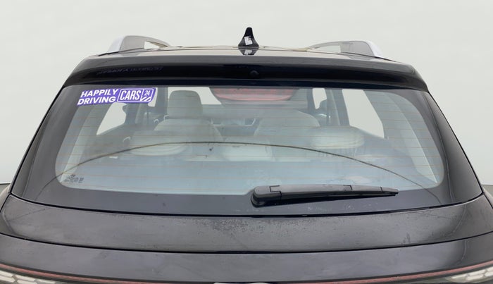 2024 Hyundai VENUE SX (O) 1.0 TURBO DCT DUAL TONE, Petrol, Automatic, 16,890 km, Rear Windshield