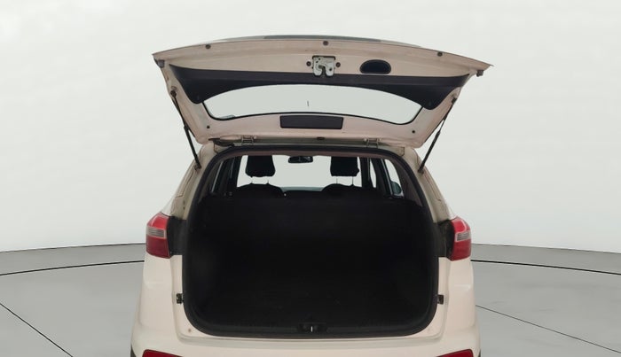 2015 Hyundai Creta BASE 1.6 PETROL, Petrol, Manual, 46,796 km, Boot Door Open