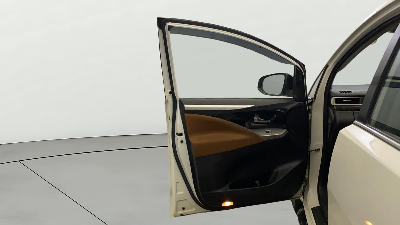 2022 Toyota Innova Crysta 2.7 ZX AT 7 STR, Petrol, Automatic, 55,536 km, LHS Front Door