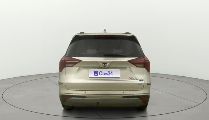2022 Mahindra XUV700 AX 7 D MT 7 STR, Diesel, Manual, 1,42,388 km, Back/Rear