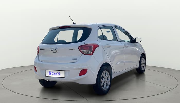 2014 Hyundai Grand i10 MAGNA 1.2 KAPPA VTVT, Petrol, Manual, 1,02,701 km, Right Back Diagonal
