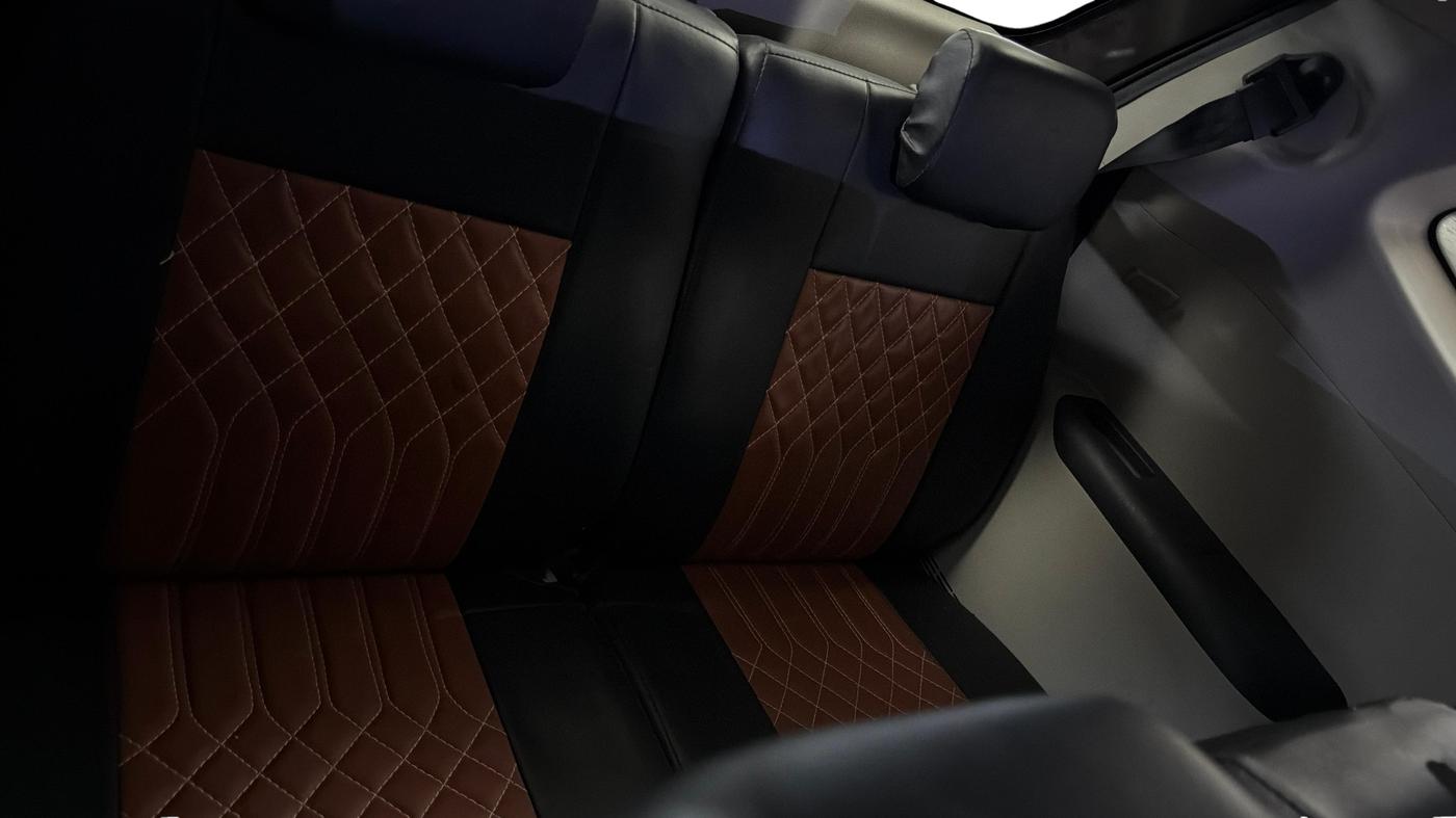2021 Renault TRIBER RXT, Petrol, Manual, 44,363 km, Third Seat Row ( optional )