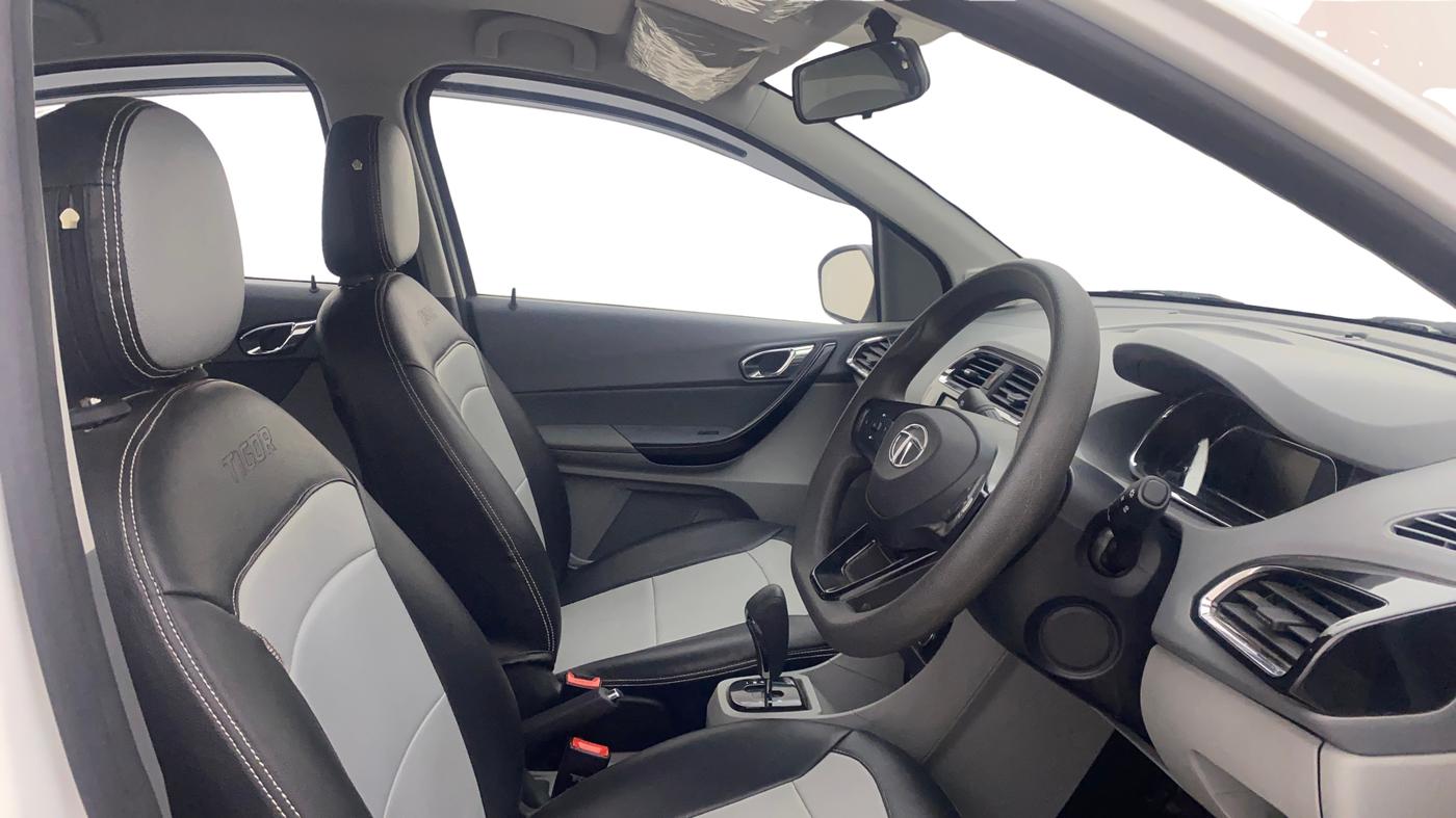 2020 Tata TIGOR XZA PLUS PETROL, Petrol, Automatic, 24,834 km, Right Side Front Door Cabin