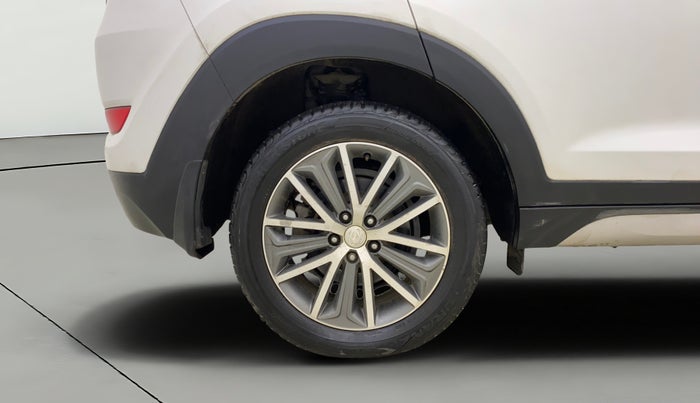 2017 Hyundai Tucson GLS 2WD AT PETROL, Petrol, Automatic, 51,413 km, Right Rear Wheel