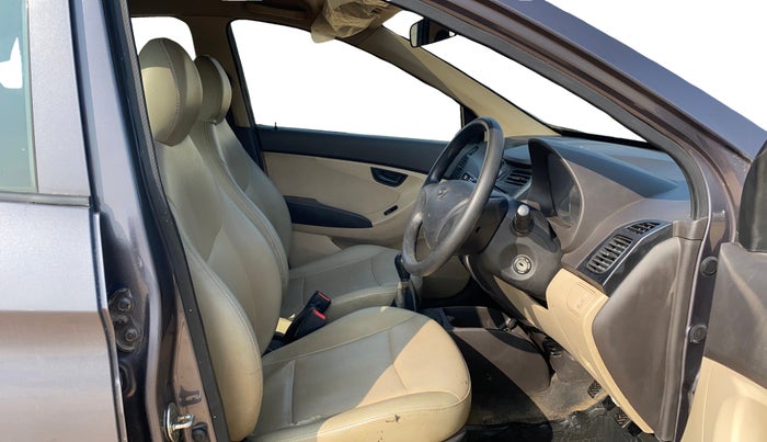 2017 Hyundai Eon ERA +, Petrol, Manual, 56,804 km, Right Side Front Door Cabin