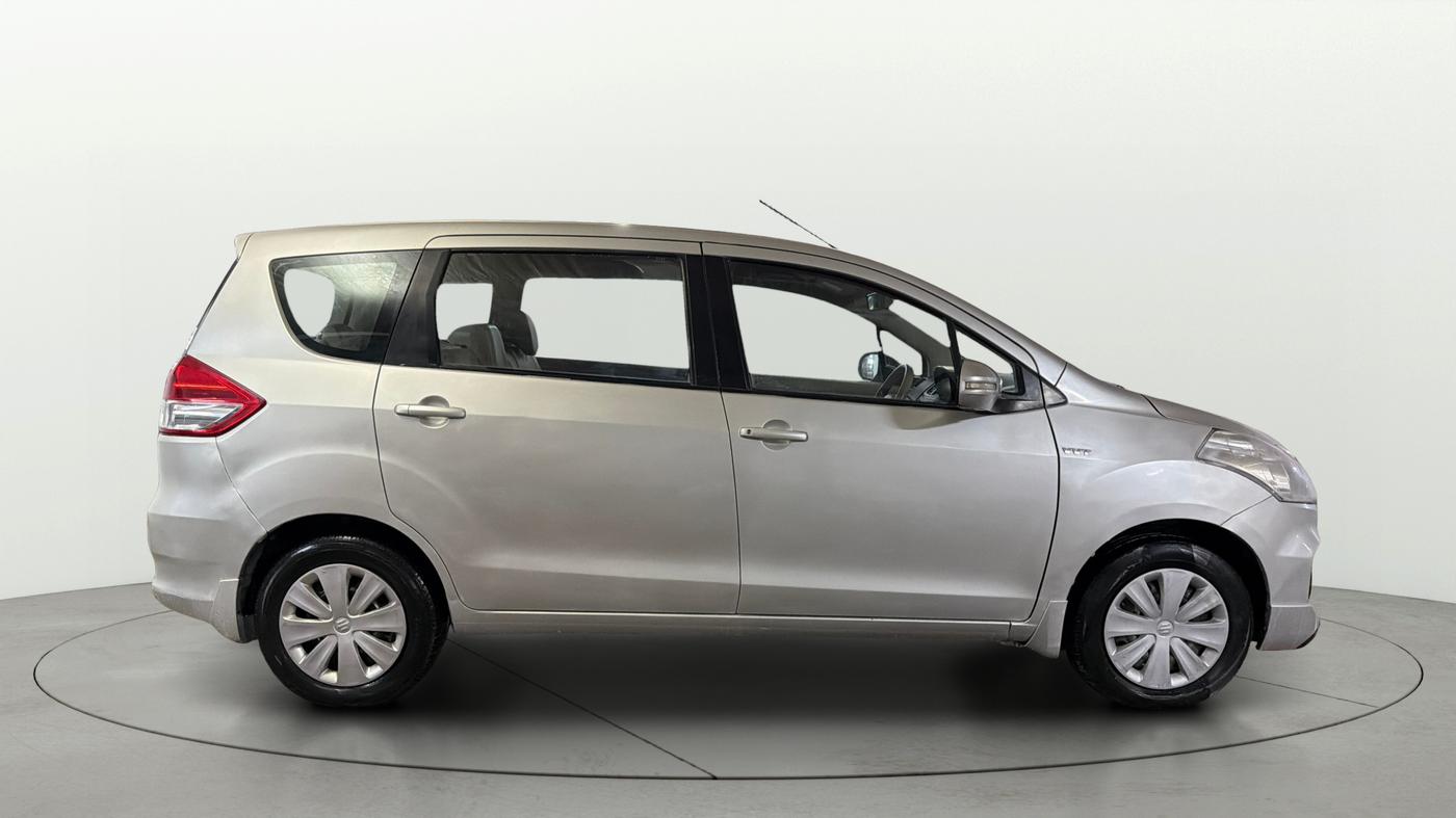 2018 Maruti Ertiga VXI, Petrol, Manual, 91,882 km, Right Side View