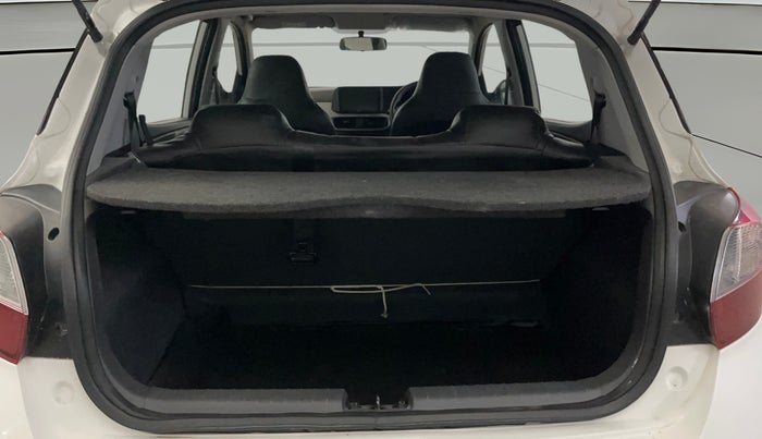 2020 Hyundai GRAND I10 NIOS MAGNA 1.2 KAPPA VTVT, Petrol, Manual, 31,254 km, Boot Open Zoomed View