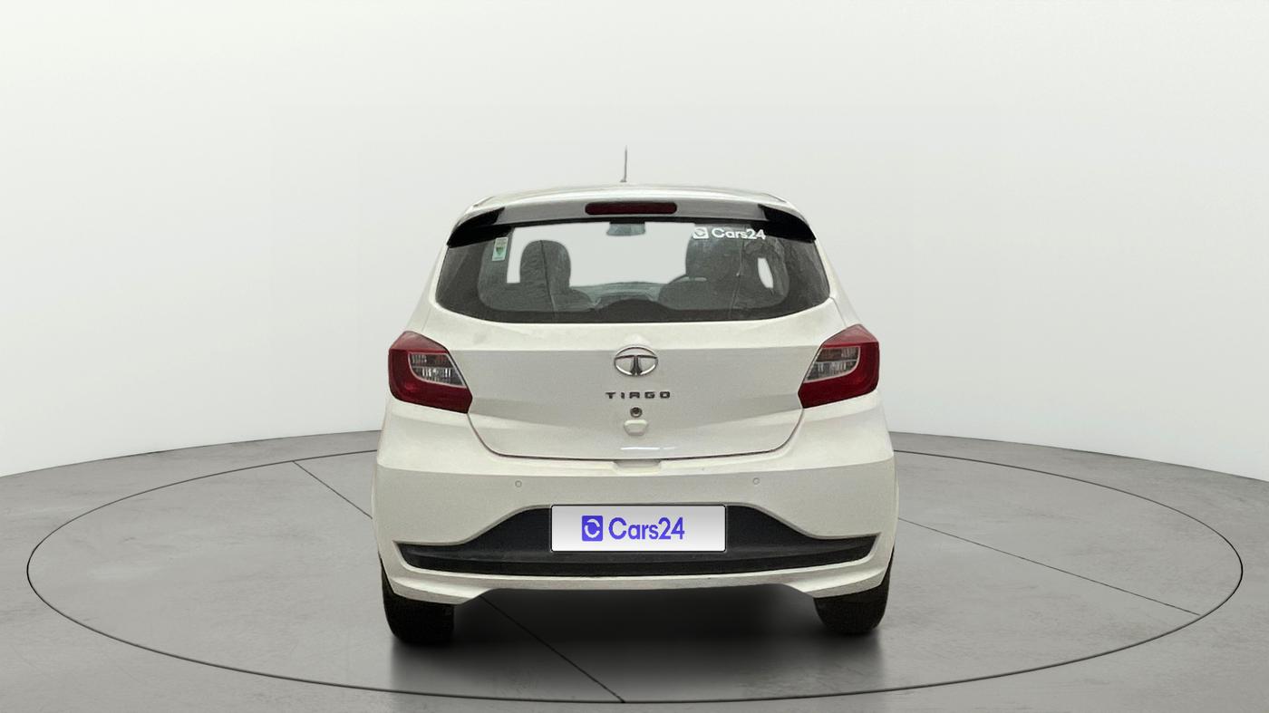2022 Tata Tiago XT PETROL, Petrol, Manual, 31,544 km, Back/Rear