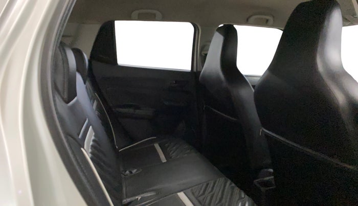 2020 Maruti Swift LXI, Petrol, Manual, 59,912 km, Right Side Rear Door Cabin