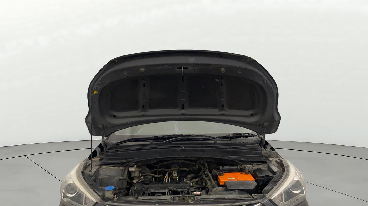 2016 Hyundai Creta SX PLUS 1.6 PETROL, Petrol, Manual, 1,12,799 km, Open Bonet