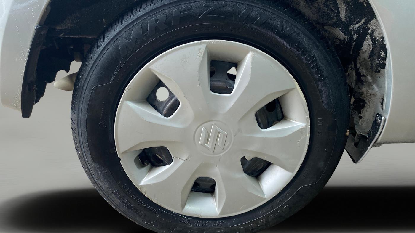 2023 Maruti New Wagon-R VXI CNG 1.0, CNG, Manual, 72,697 km, Right Rear Wheel