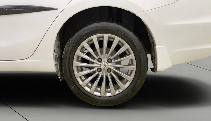2018 Maruti Ciaz ALPHA DIESEL 1.3, Diesel, Manual, 88,214 km, Left Rear Wheel