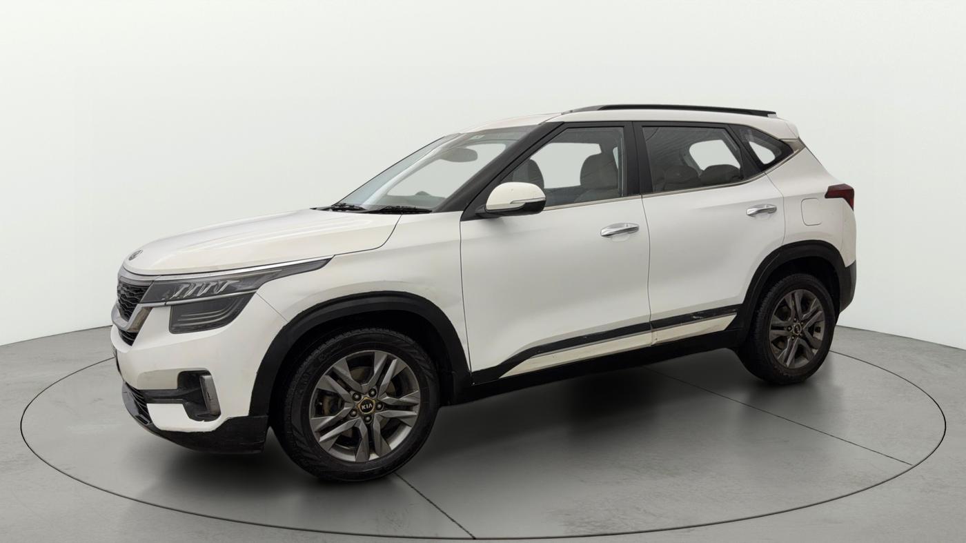 2020 KIA SELTOS HTX 1.5 PETROL, Petrol, Manual, 1,10,792 km, Left Front Diagonal