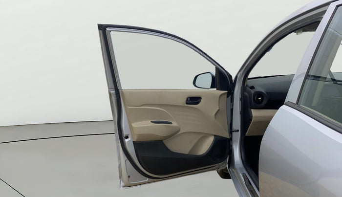 2021 Hyundai NEW SANTRO SPORTZ EXECUTIVE MT CNG, CNG, Manual, 79,736 km, LHS Front Door