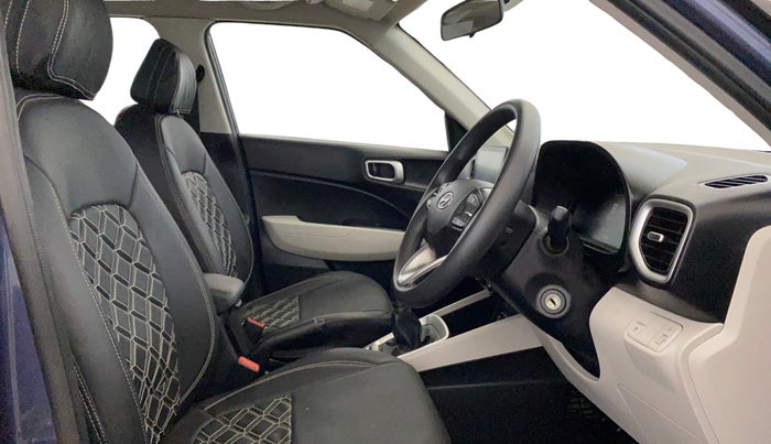 2022 Hyundai VENUE S 1.2, Petrol, Manual, 11,694 km, Right Side Front Door Cabin