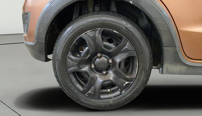 2018 Ford FREESTYLE TREND PLUS 1.2 PETROL, Petrol, Manual, 69,727 km, Right Rear Wheel