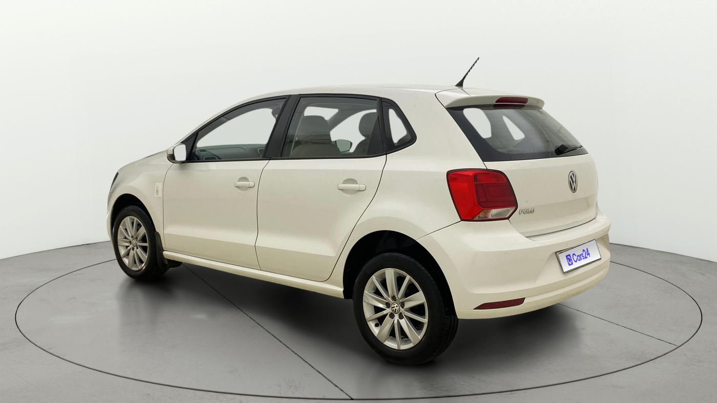 2017 Volkswagen Polo HIGHLINE1.2L, Petrol, Manual, 33,378 km, Left Back Diagonal