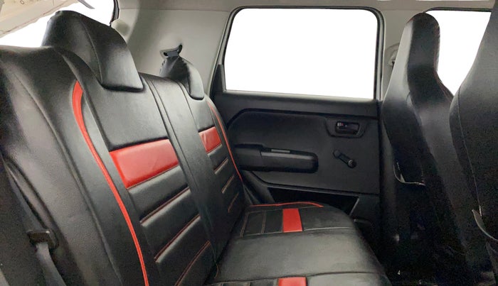 2019 Maruti New Wagon-R LXI 1.0, Petrol, Manual, 17,124 km, Right Side Rear Door Cabin
