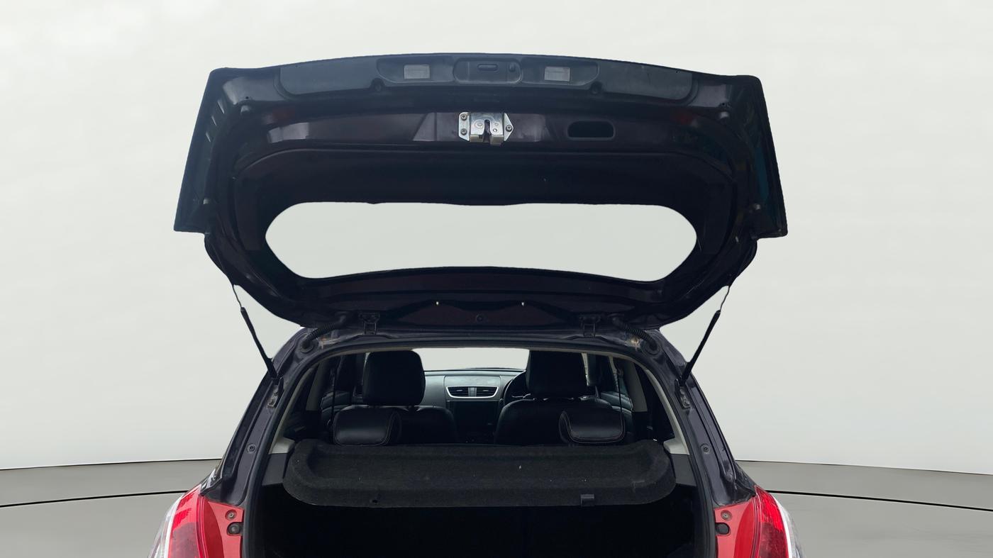 2014 Maruti Swift ZXI, Petrol, Manual, 75,340 km, Boot Door Open