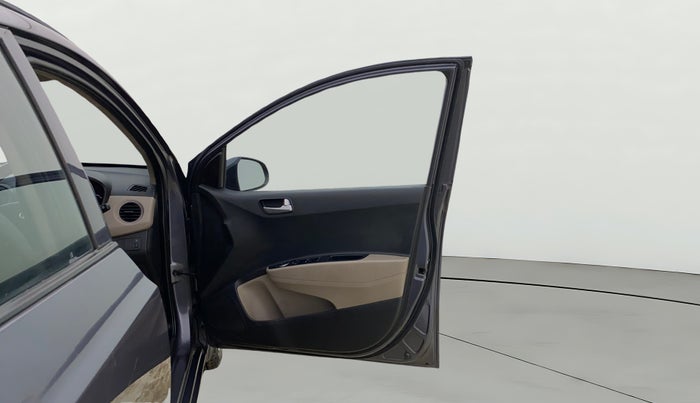 2015 Hyundai Grand i10 SPORTZ 1.2 KAPPA VTVT, Petrol, Manual, 60,052 km, RHS Front Door