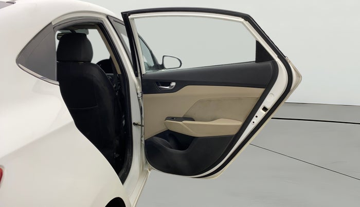 2021 Hyundai Verna SX 1.5 CRDI, Diesel, Manual, 97,843 km, RHS Rear Door