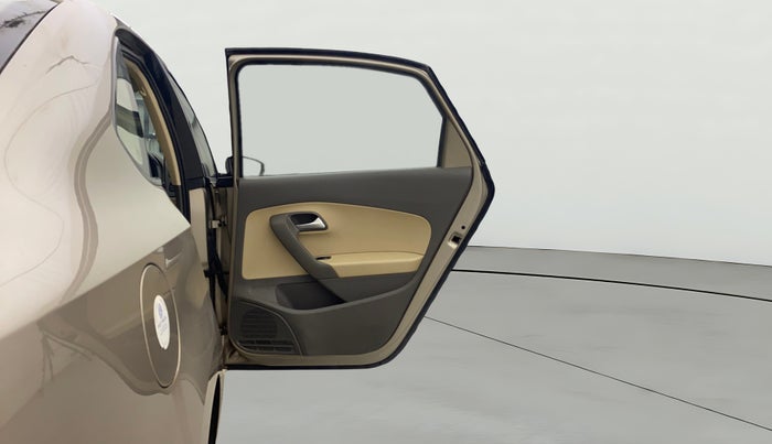 2018 Volkswagen Vento HIGHLINE PETROL AT, Petrol, Automatic, 73,295 km, RHS Rear Door