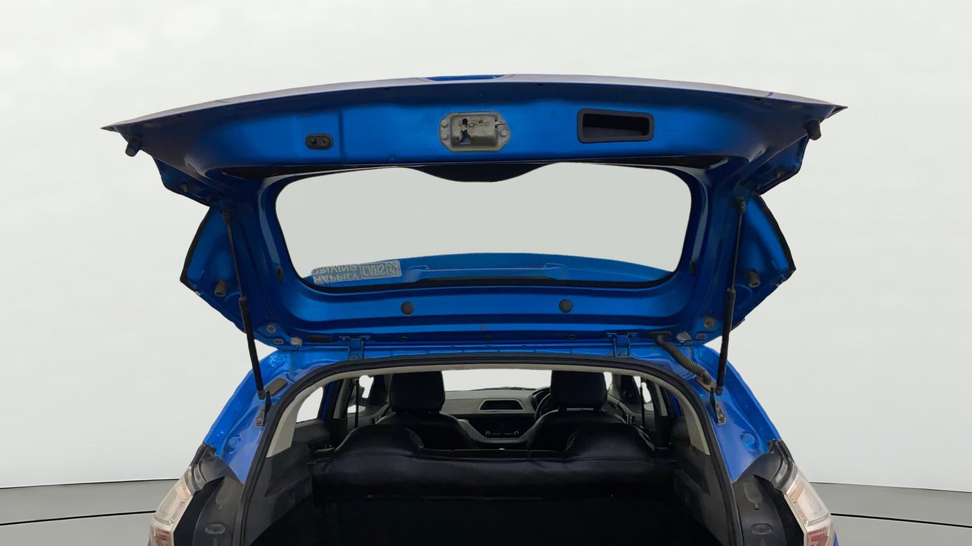 2019 Tata NEXON XM PETROL, Petrol, Manual, 1,18,765 km, Boot Door Open