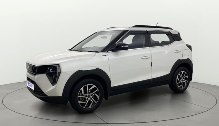 2024 Mahindra XUV 3XO AX5 1.2 L TCMPFI AT, Petrol, Automatic, 12,756 km, Left Front Diagonal