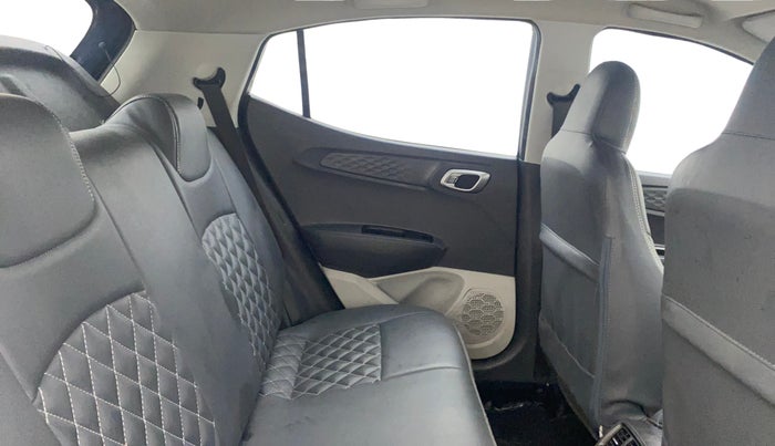 2022 Hyundai GRAND I10 NIOS SPORTZ AMT 1.2 KAPPA VTVT, Petrol, Automatic, 23,377 km, Right Side Rear Door Cabin