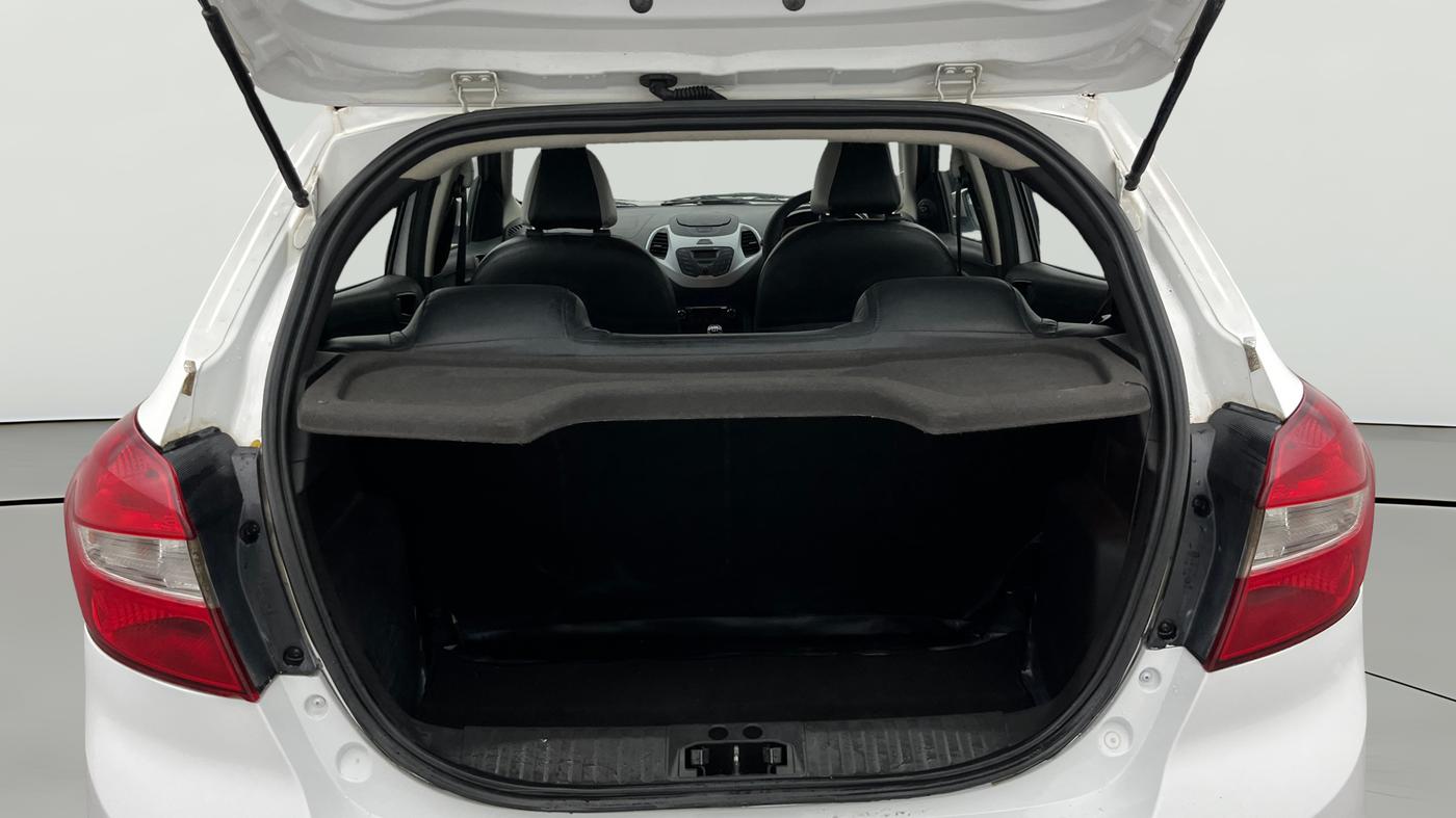 2016 Ford New Figo TITANIUM 1.2 PETROL MT, Petrol, Manual, 57,349 km, Boot Open Zoomed View