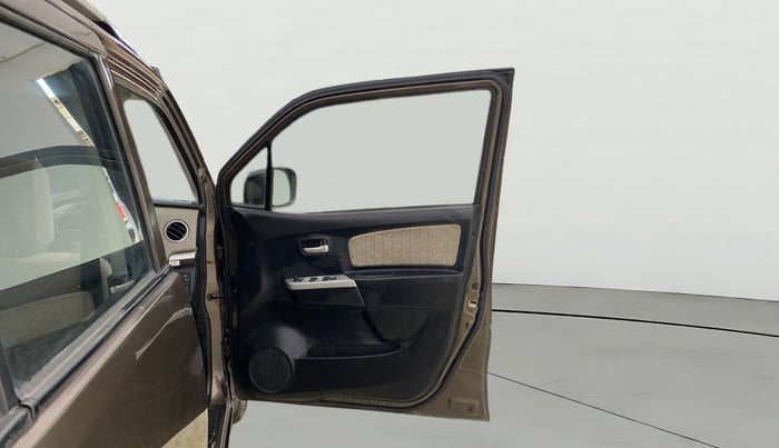 2016 Maruti Wagon R 1.0 VXI AMT, Petrol, Automatic, 15,536 km, RHS Front Door